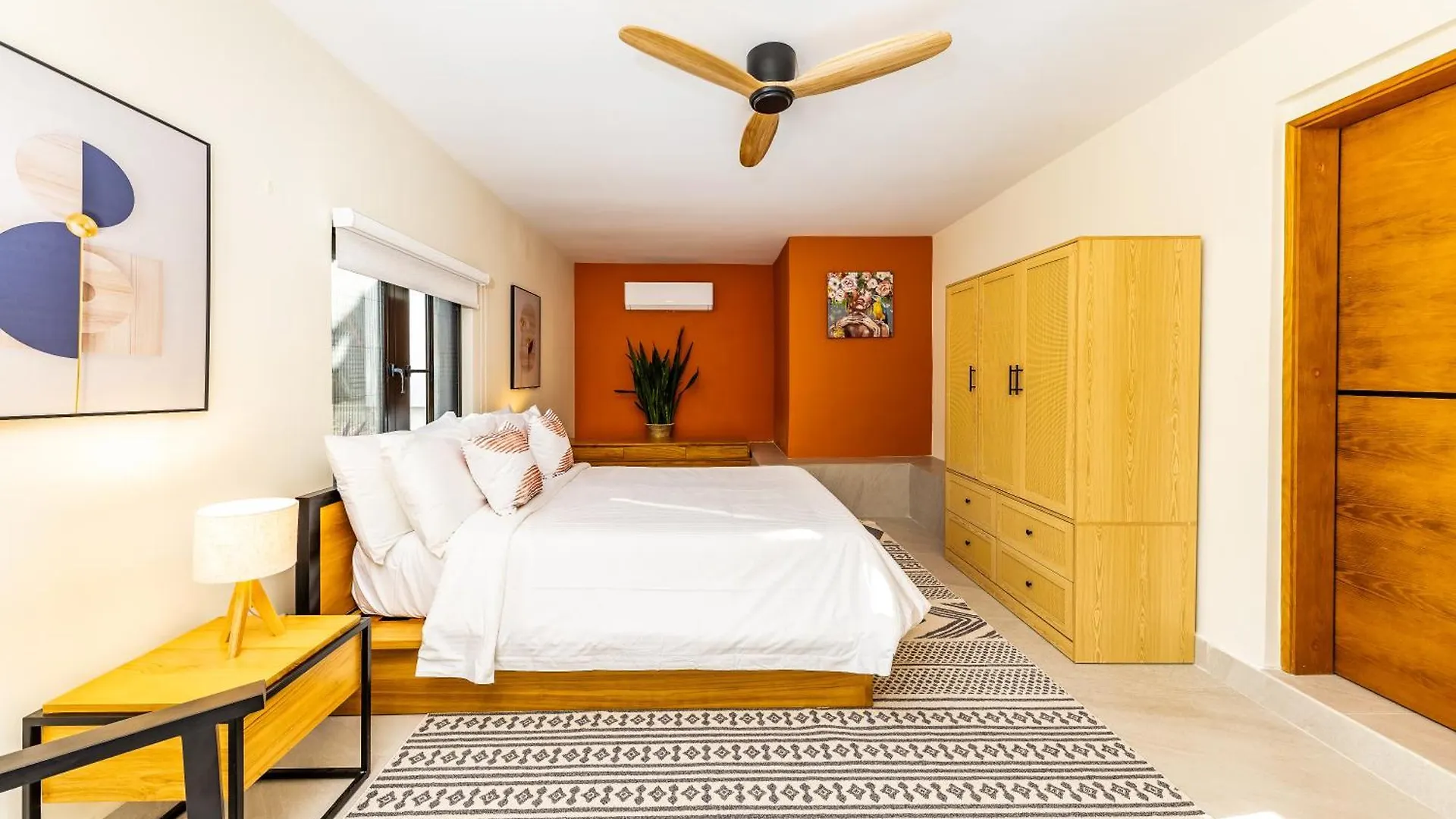 Sienna I Long Bay Retreat I Luxury Stay Near Grace Bay & Long Bay Beach
